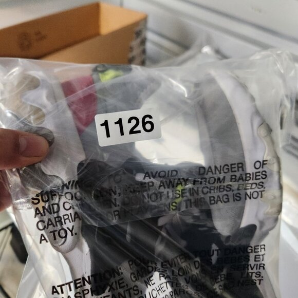 Womens Nike React Presto size 8 (7Y) Athletic Running Shoes - Picture 9 of 9